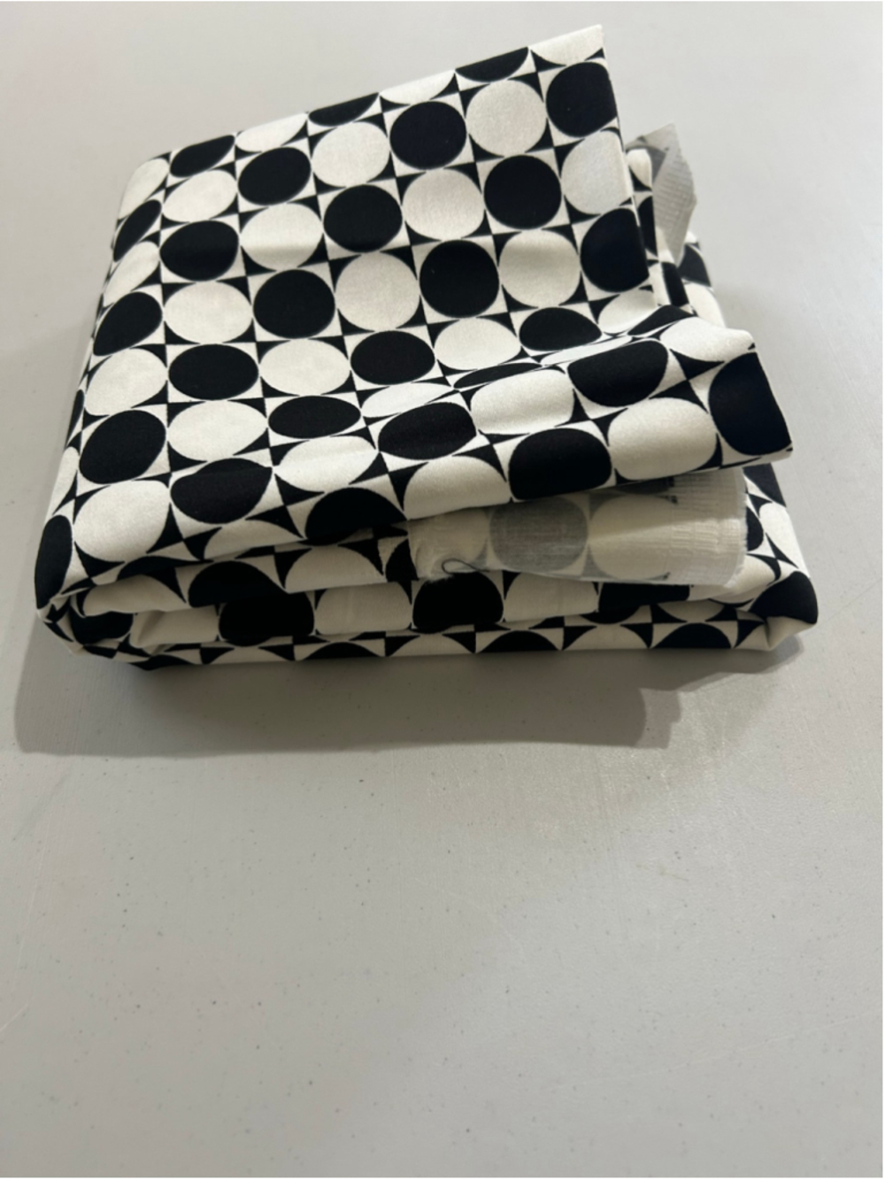 Fabric: 1 Yard 6” Stretch Fabric - Picture 2 of 4